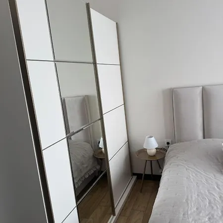 Sunrise L 1bd Sea View L Pool L Free Parking * Warna