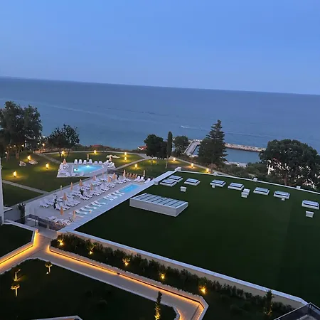 아파트 Sunrise L 1bd Sea View L Pool L Free Parking *