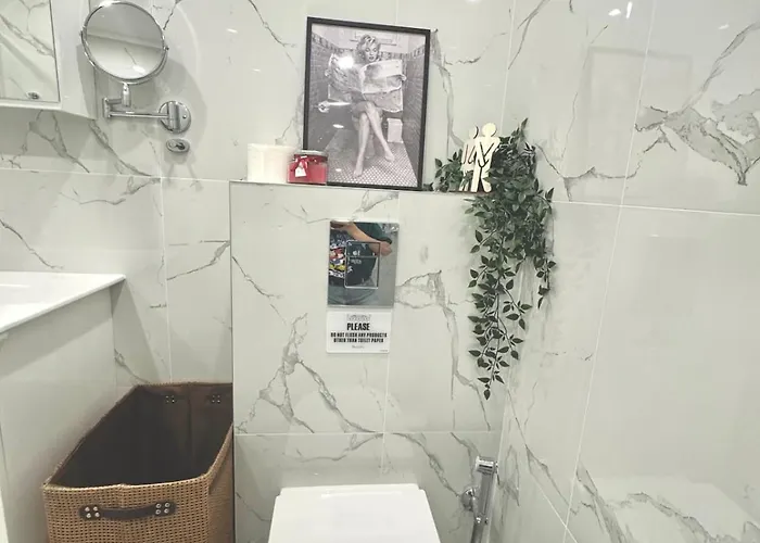 Sunrise L 1bd Sea View L Pool L Free Parking Warna