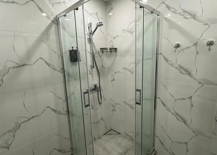 아파트 Sunrise L 1bd Sea View L Pool L Free Parking 바르나