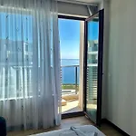 Apartment Sunrise L 1bd Sea View L Pool L Free Parking Varna