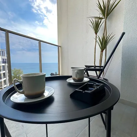 Sunrise L 1bd Sea View L Pool L Free Parking Appartement Varna